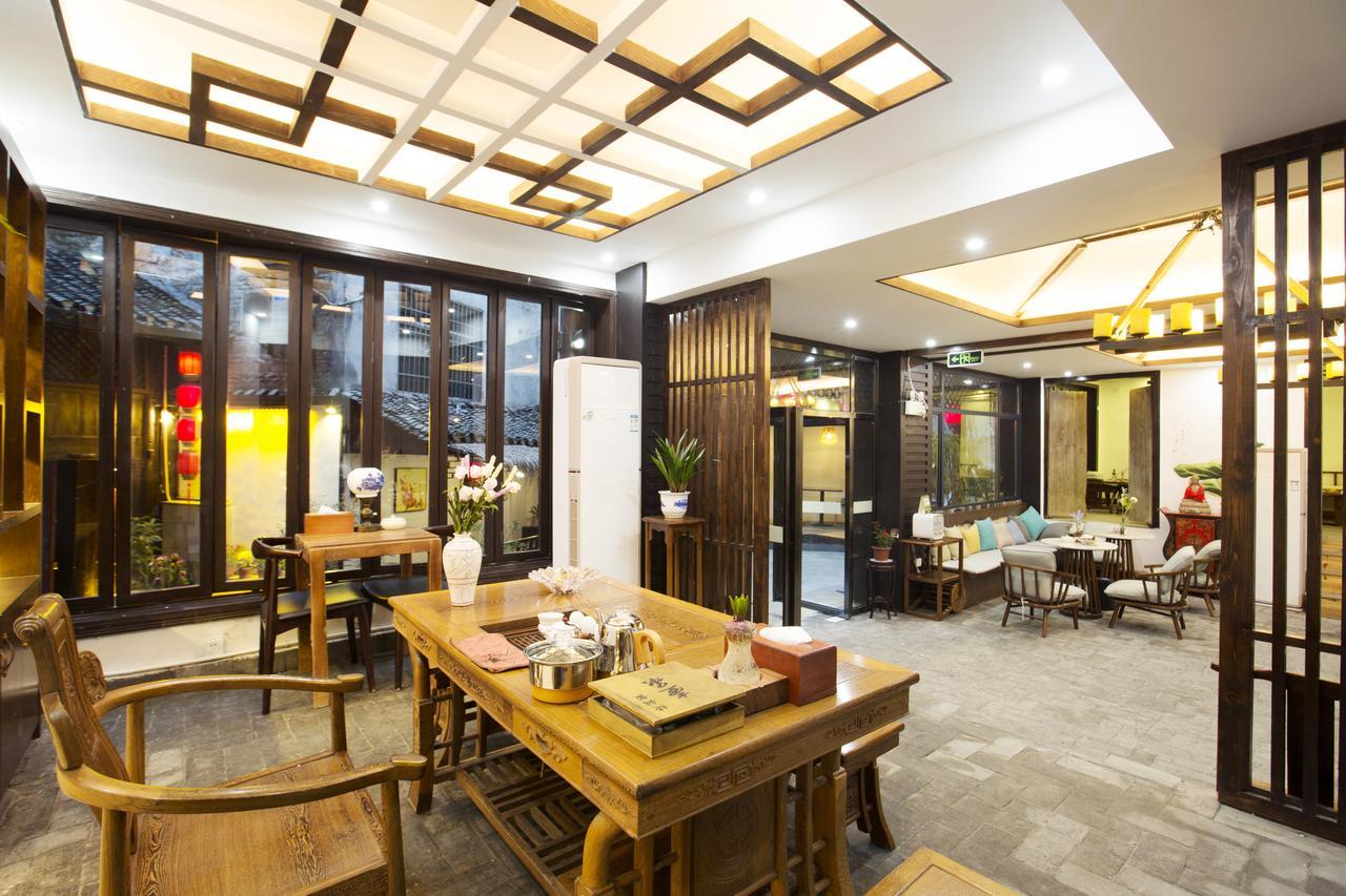 Fenghuang Poshan Inn Esterno foto