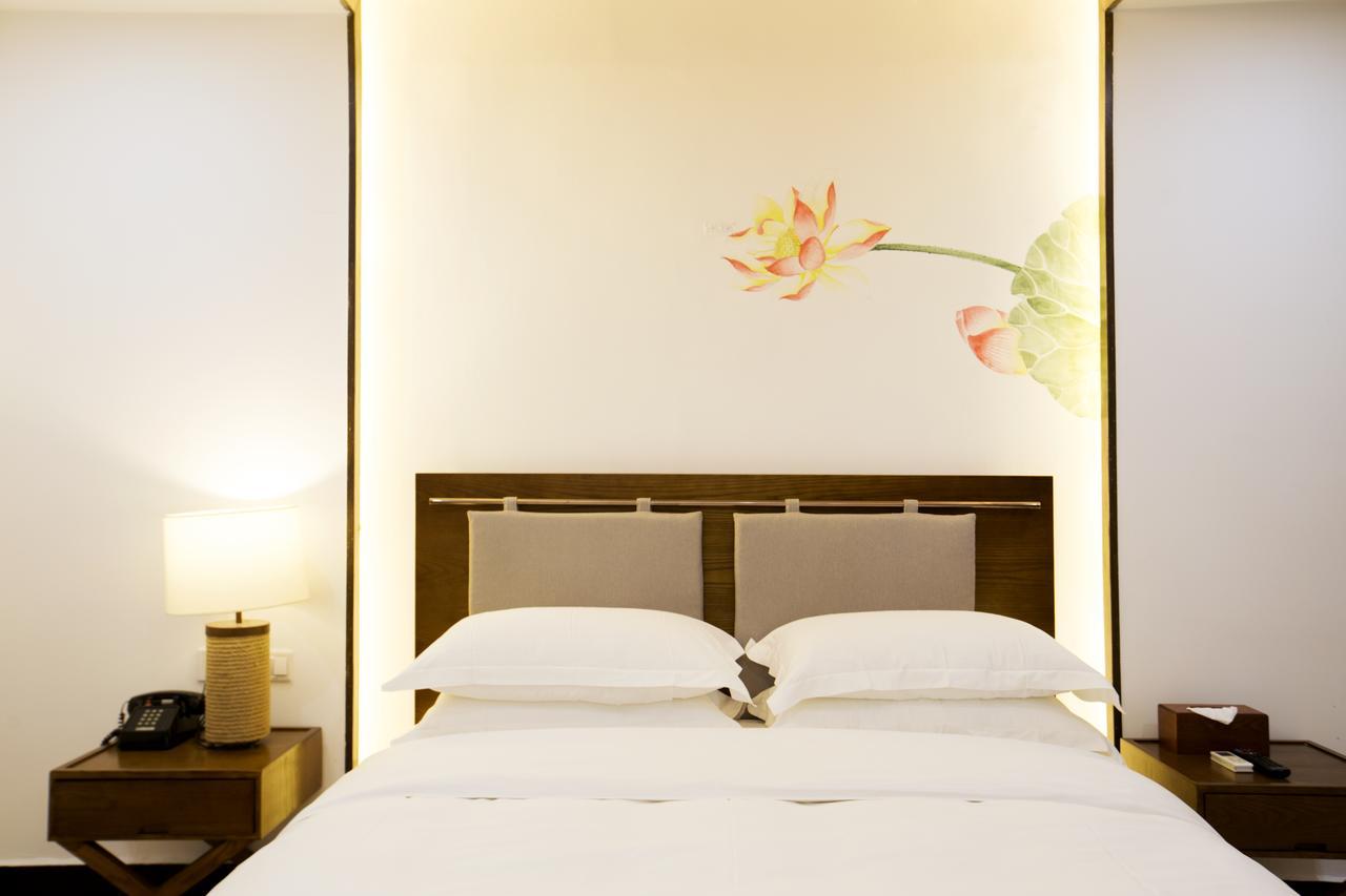 Fenghuang Poshan Inn Esterno foto