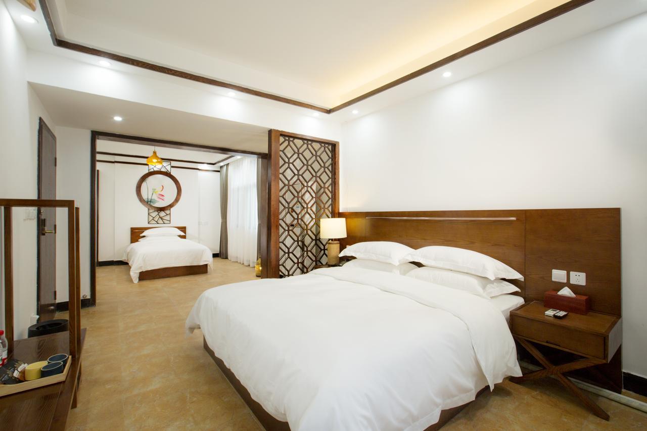 Fenghuang Poshan Inn Esterno foto