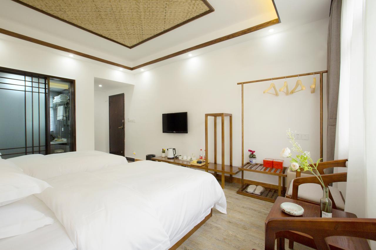 Fenghuang Poshan Inn Esterno foto